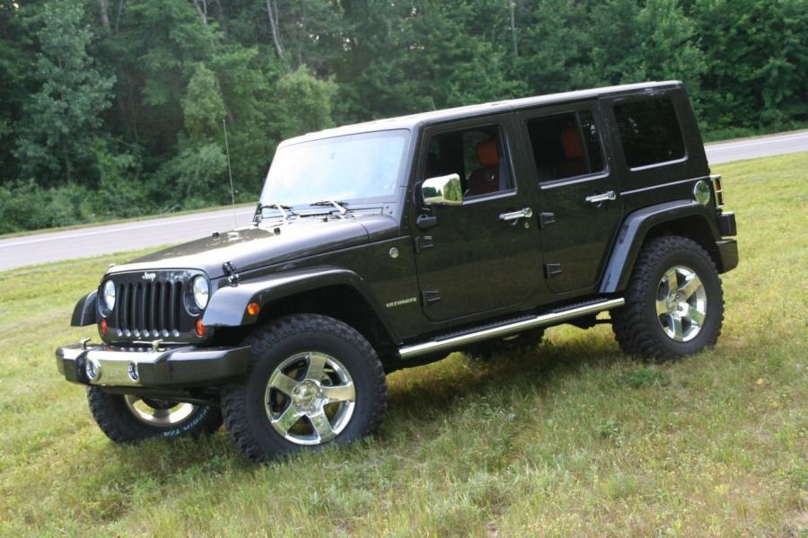  Jeep Wrangler Unlimited Ultimate 2007 года  (фото 21 из 29)